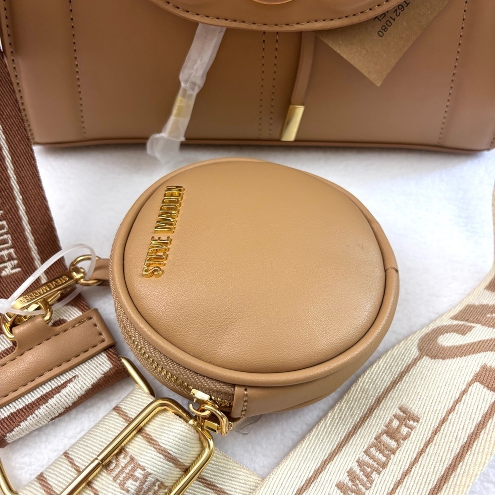 NWT Steve Madden Camel W/ Gold Chain Thick Strap Crossbody Bag - Picture 5 of 11